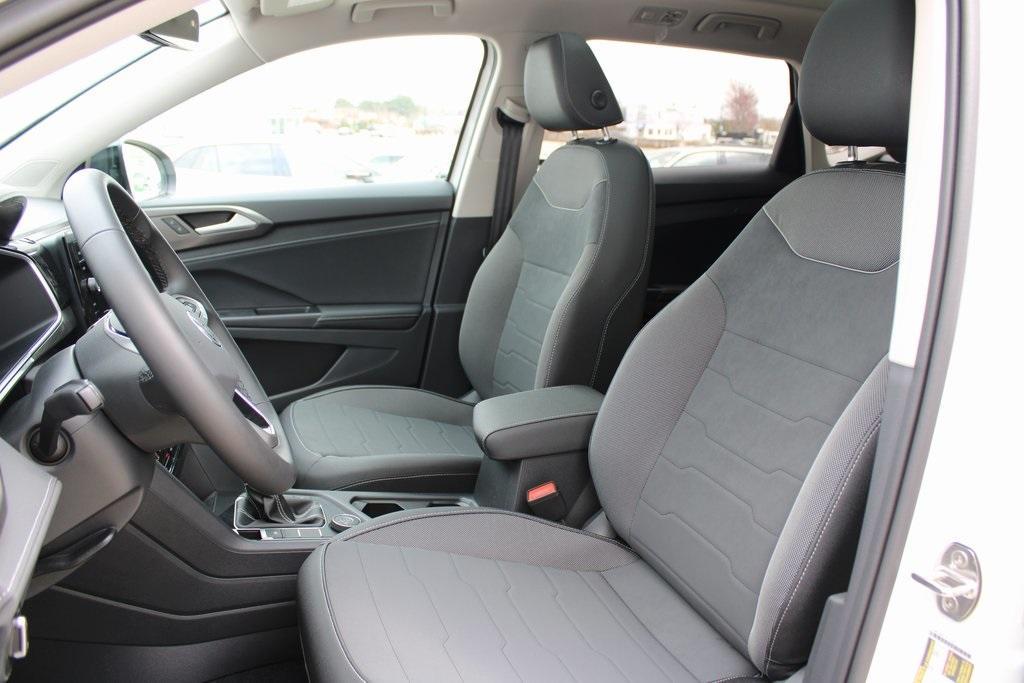 new 2025 Volkswagen Taos car, priced at $33,321