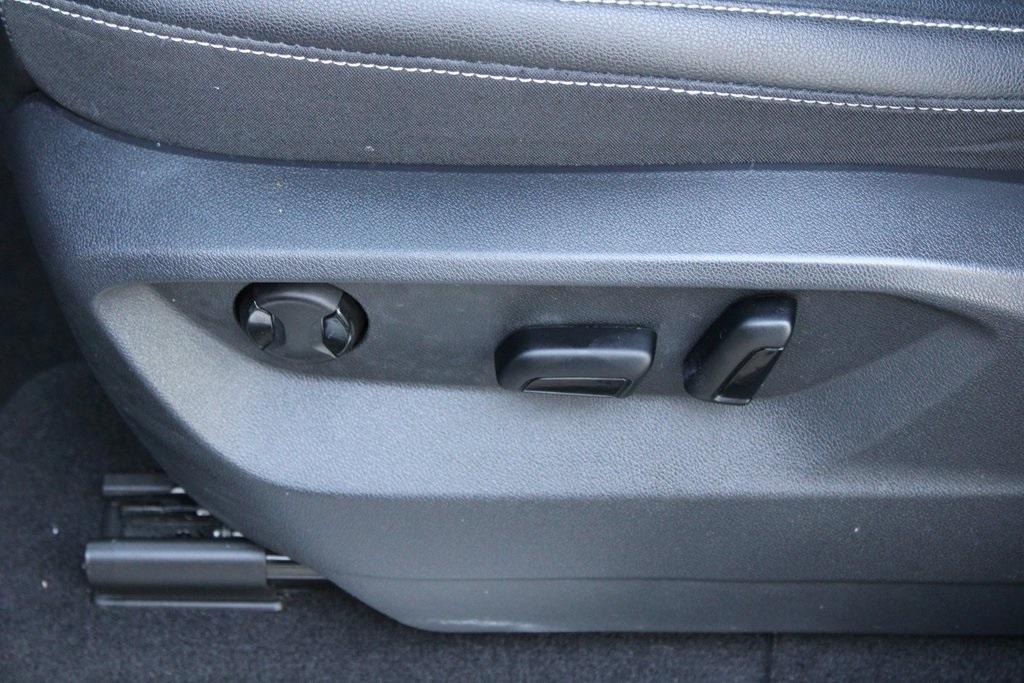 used 2023 Volkswagen Atlas car, priced at $33,000