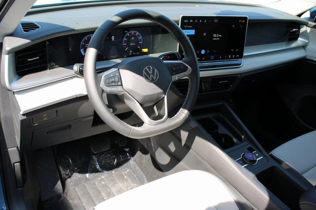 new 2025 Volkswagen Tiguan car, priced at $35,626