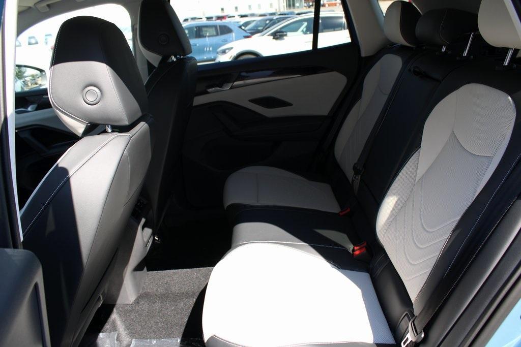 new 2025 Volkswagen Tiguan car, priced at $35,626