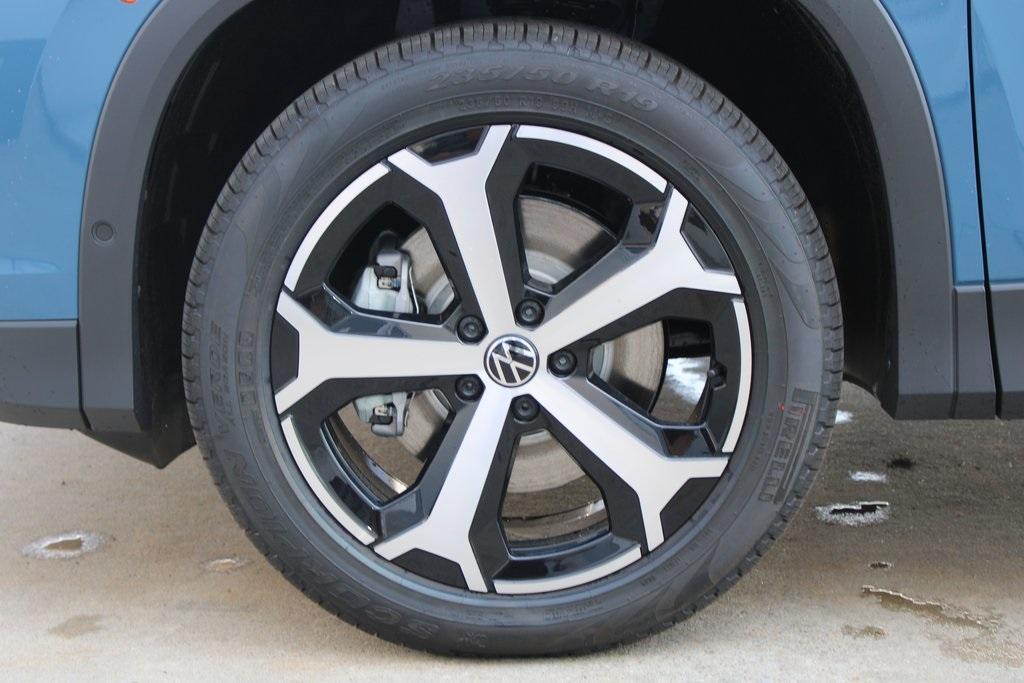 new 2025 Volkswagen Tiguan car, priced at $35,626