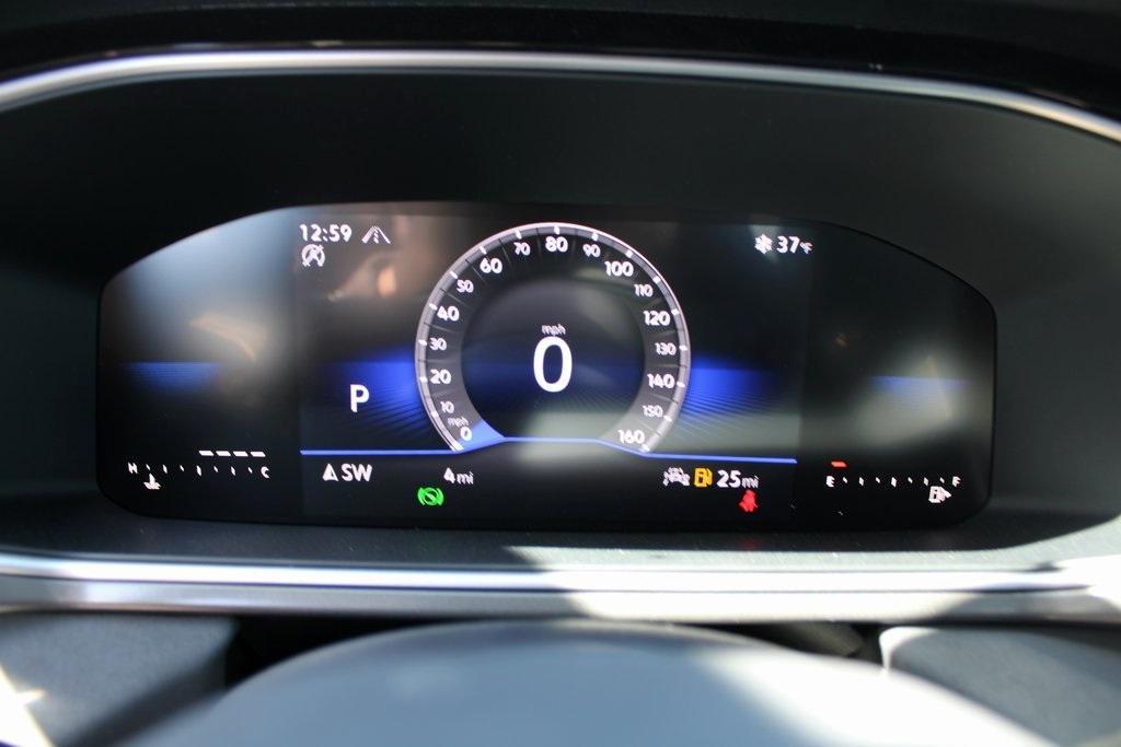 new 2025 Volkswagen Taos car, priced at $33,321