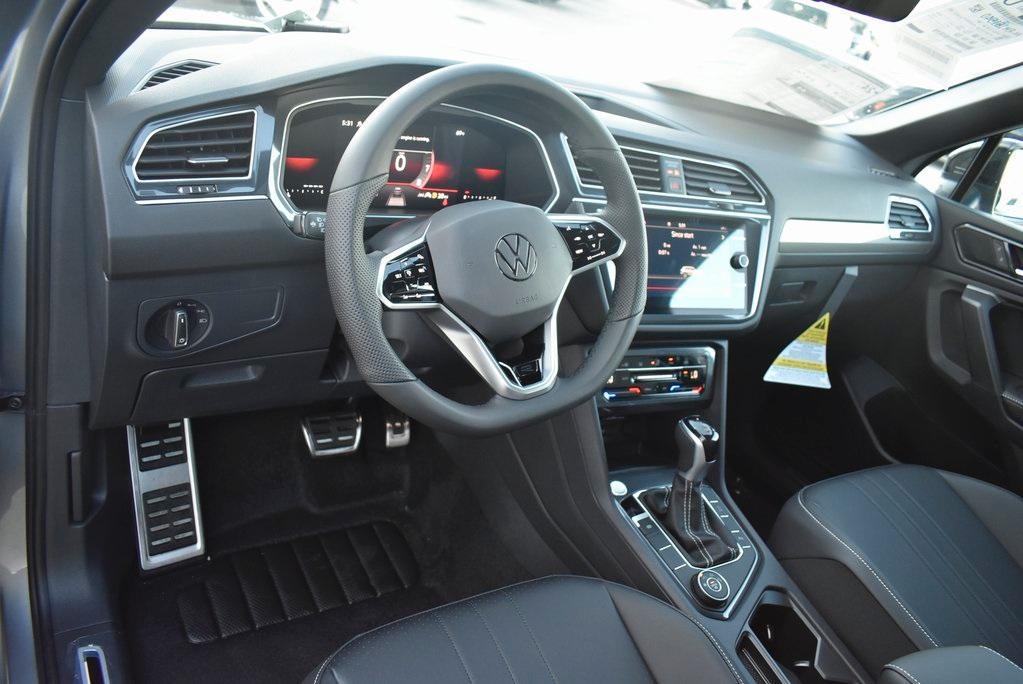 new 2024 Volkswagen Tiguan car, priced at $32,979