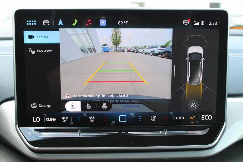 new 2025 Volkswagen ID.4 car, priced at $49,847