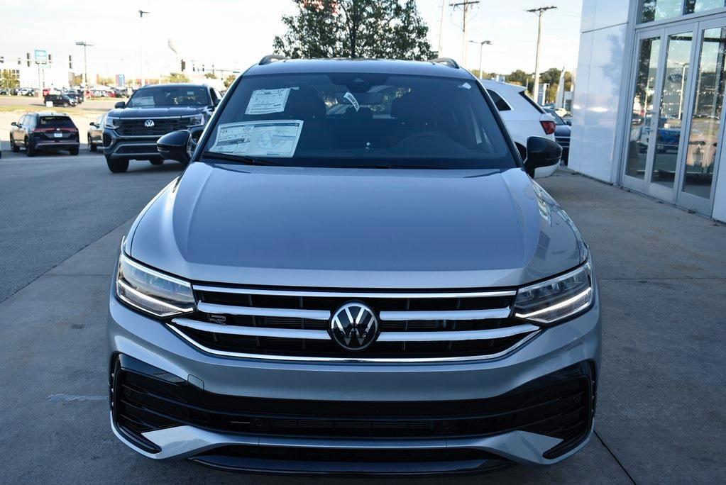 new 2024 Volkswagen Tiguan car, priced at $32,979