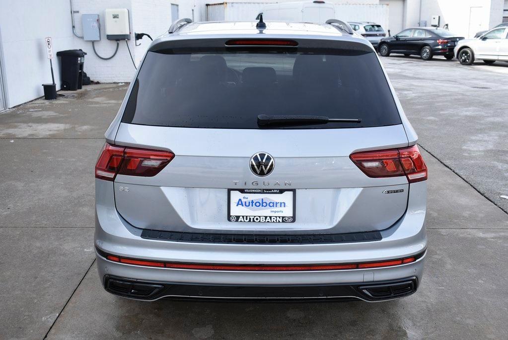 new 2024 Volkswagen Tiguan car, priced at $33,116