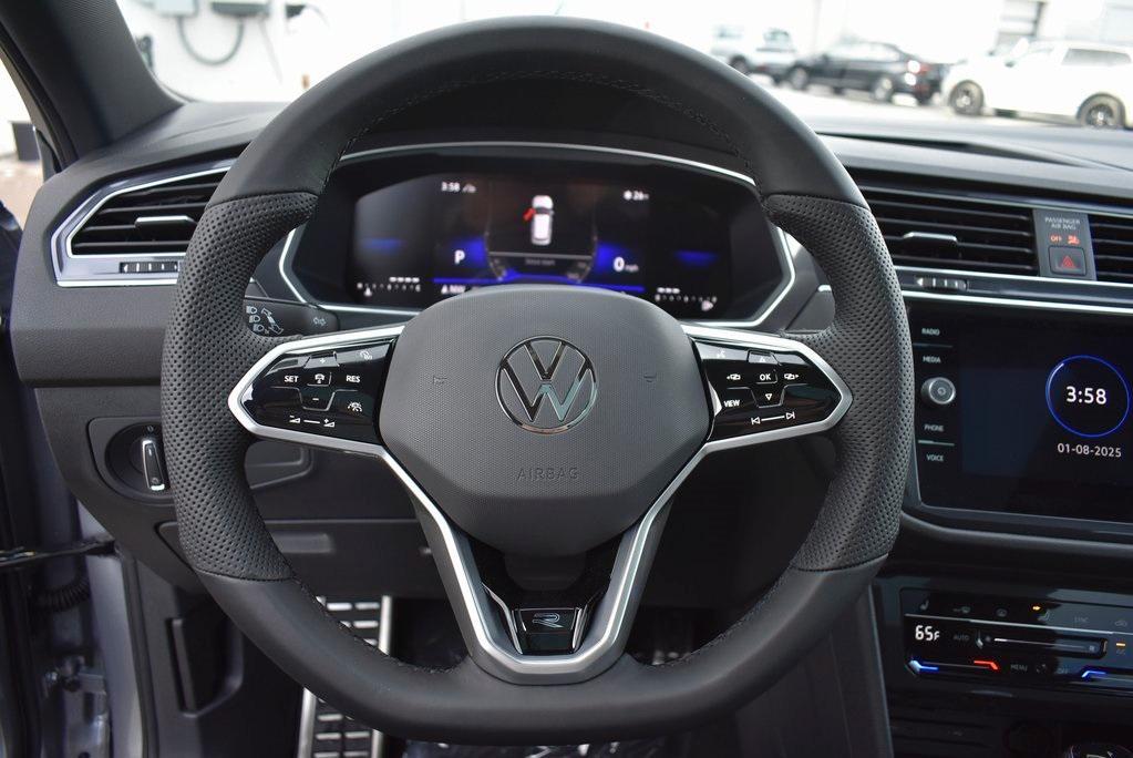 new 2024 Volkswagen Tiguan car, priced at $33,116