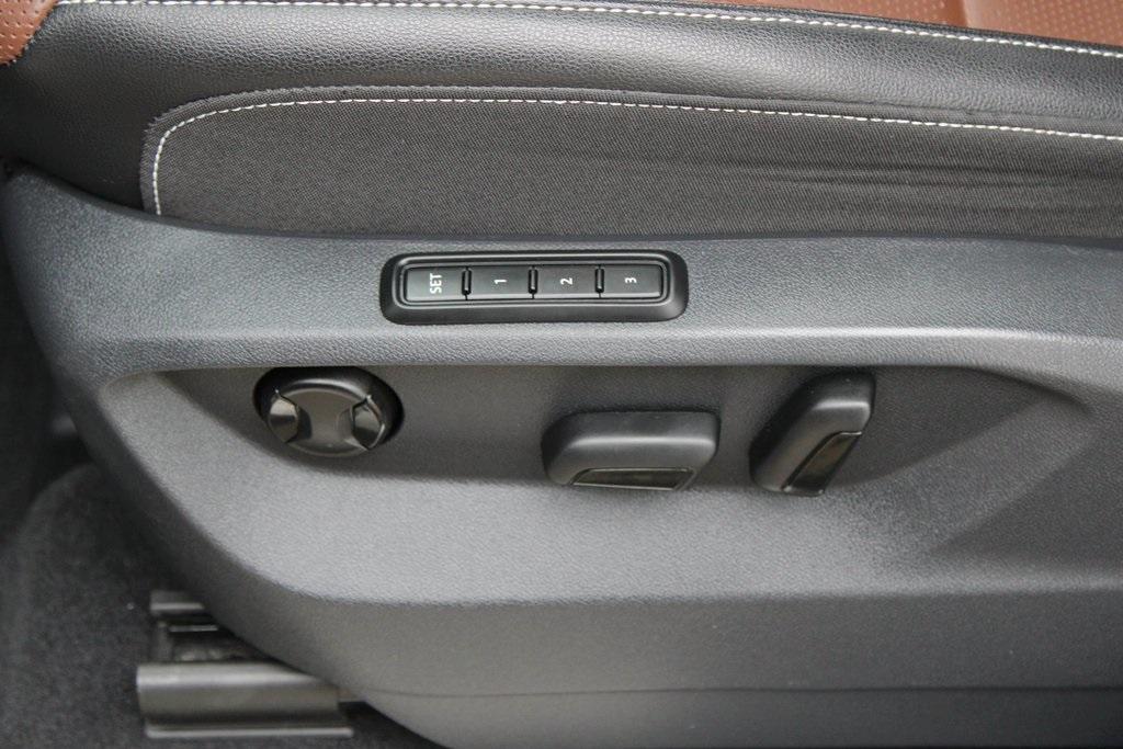 used 2021 Volkswagen Atlas car, priced at $29,999