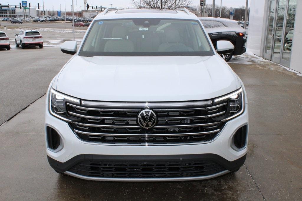 new 2025 Volkswagen Atlas car, priced at $47,041