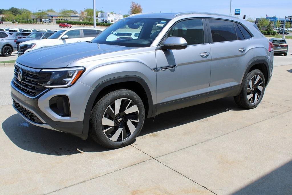 new 2025 Volkswagen Atlas Cross Sport car, priced at $43,469