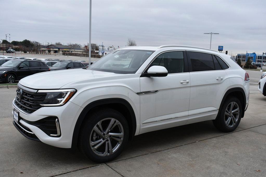 new 2024 Volkswagen Atlas Cross Sport car, priced at $45,574