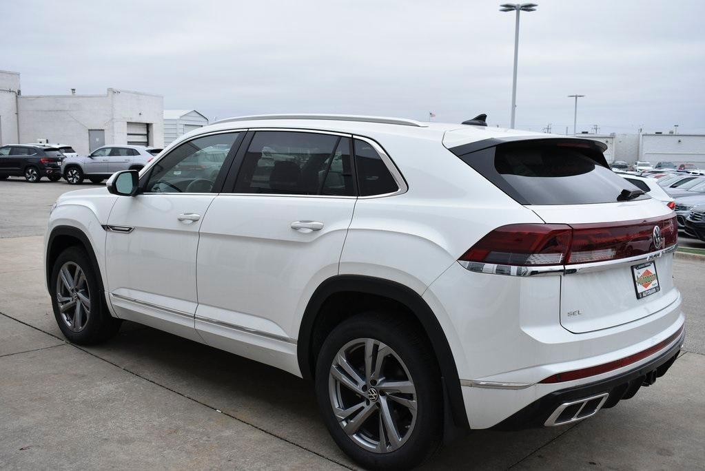 new 2024 Volkswagen Atlas Cross Sport car, priced at $45,574