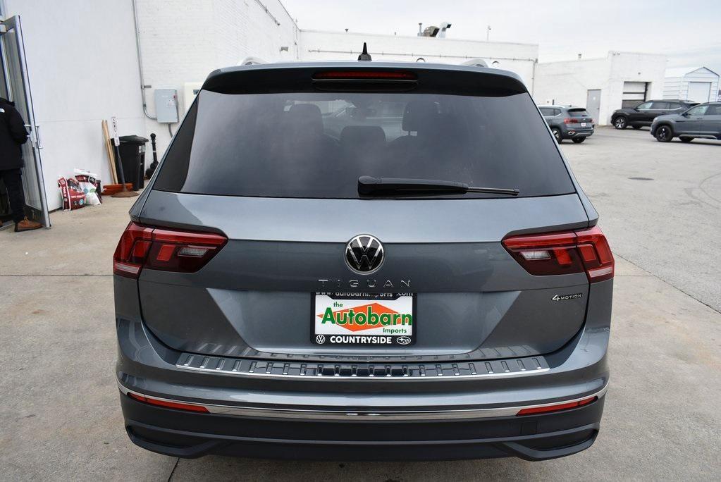 new 2024 Volkswagen Tiguan car, priced at $30,673