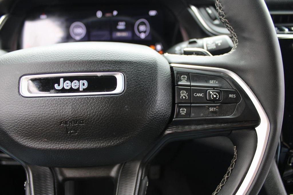 used 2023 Jeep Grand Cherokee car, priced at $31,461
