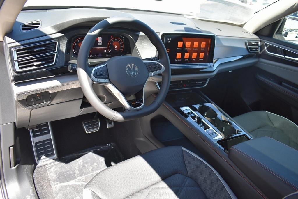 new 2024 Volkswagen Atlas car, priced at $49,546