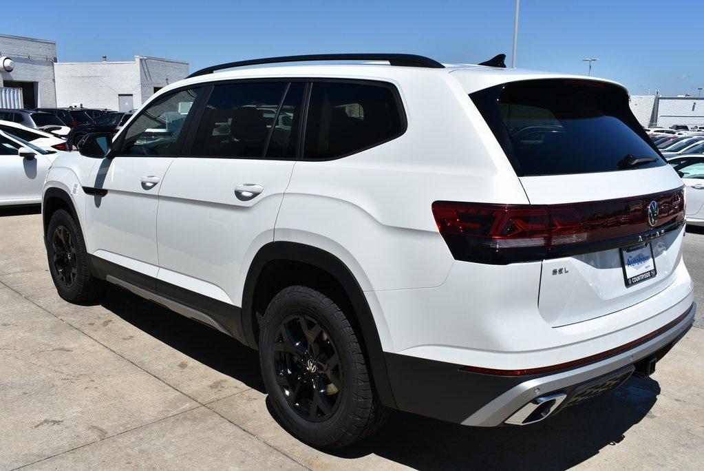 new 2024 Volkswagen Atlas car, priced at $49,546