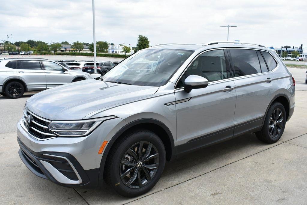 new 2024 Volkswagen Tiguan car, priced at $31,107