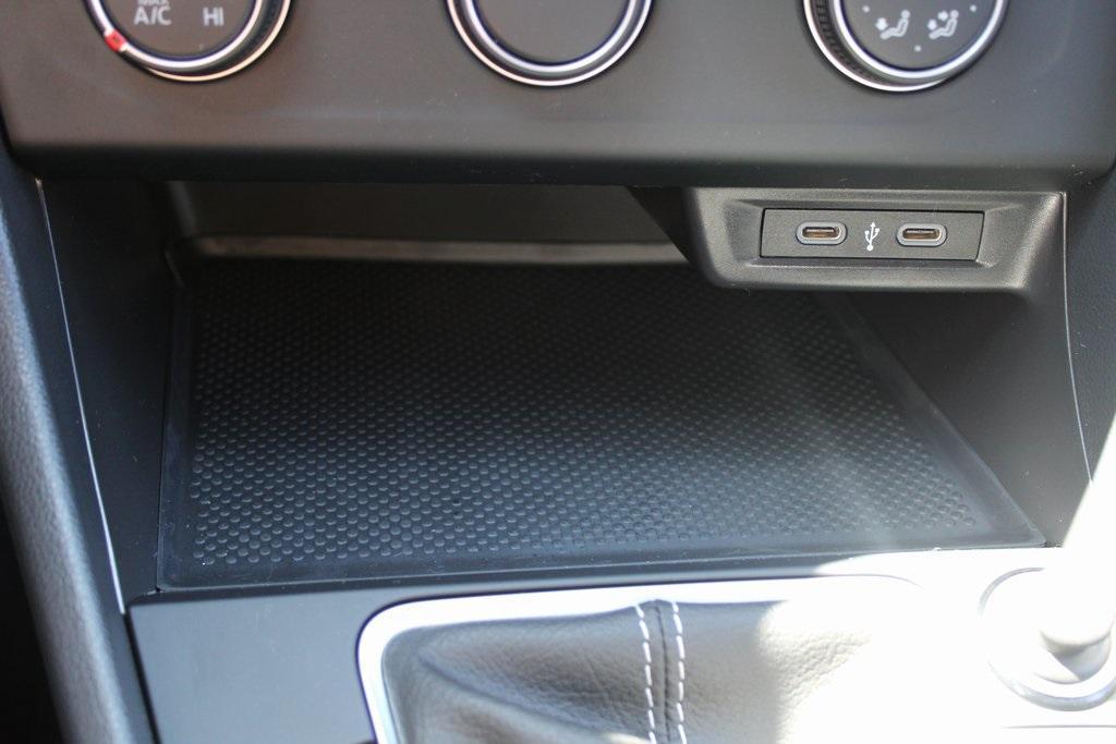 used 2024 Volkswagen Jetta car, priced at $24,072