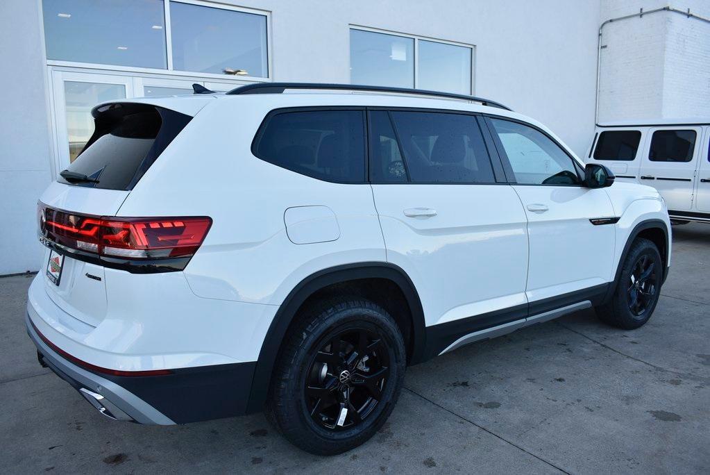 new 2025 Volkswagen Atlas car, priced at $45,109