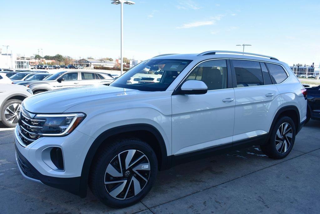 new 2025 Volkswagen Atlas car, priced at $47,639