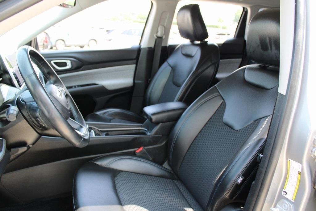 used 2022 Jeep Compass car, priced at $21,000