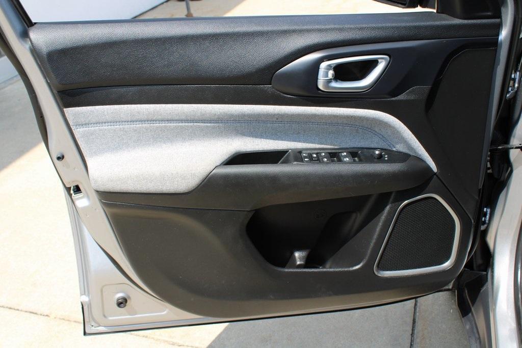 used 2022 Jeep Compass car, priced at $21,000