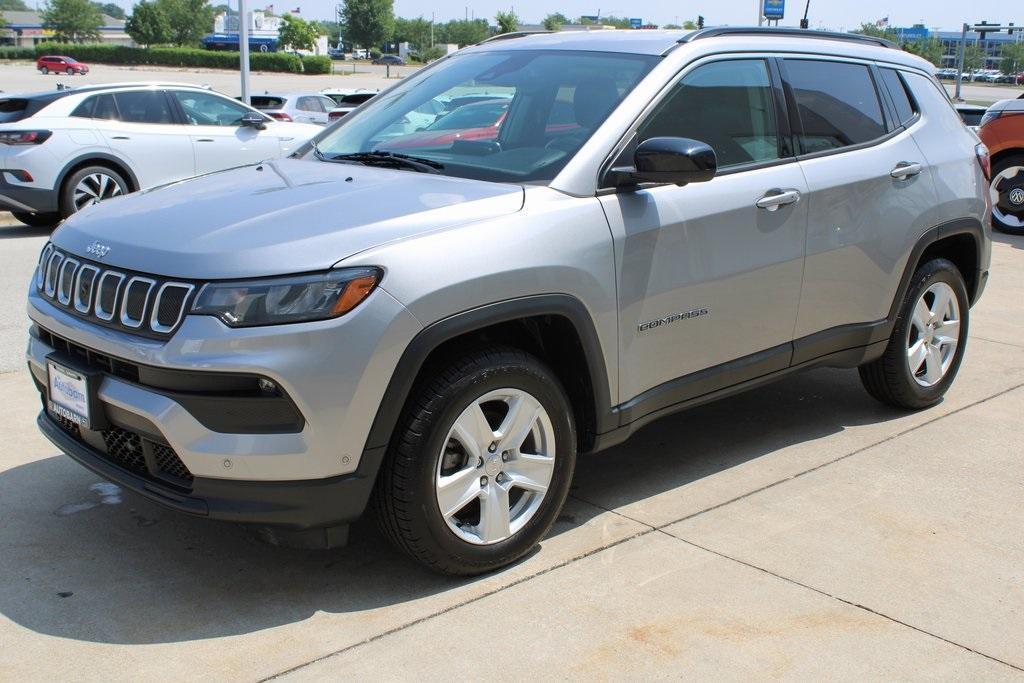used 2022 Jeep Compass car, priced at $21,000