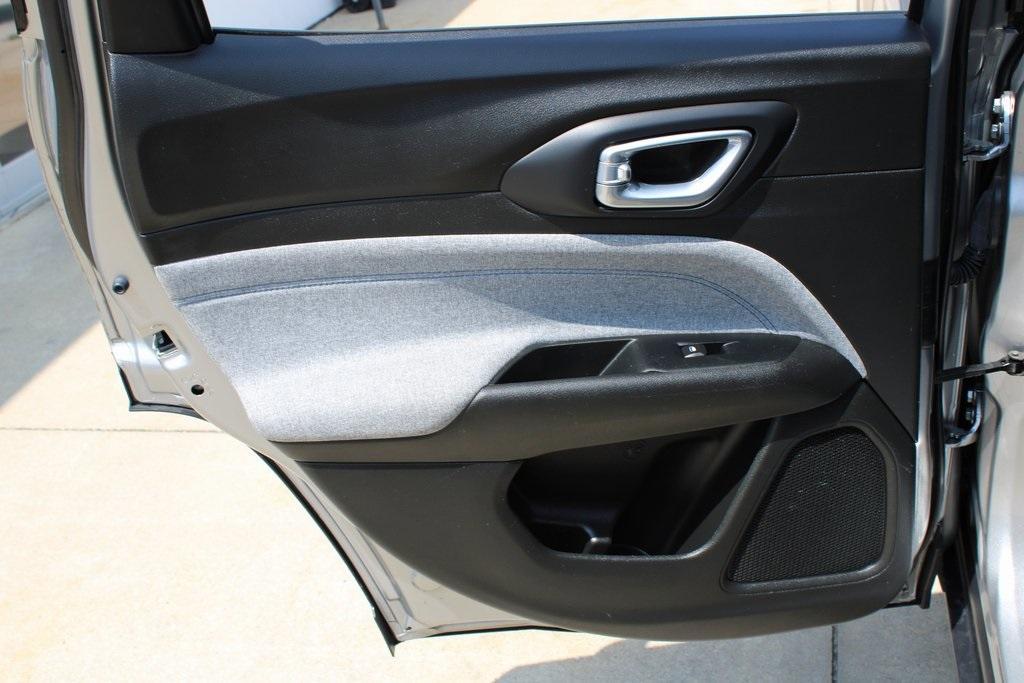 used 2022 Jeep Compass car, priced at $21,000