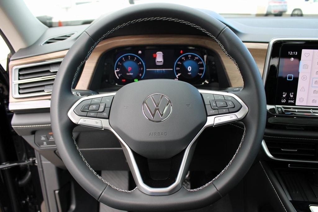 new 2026 Volkswagen Atlas car, priced at $46,717