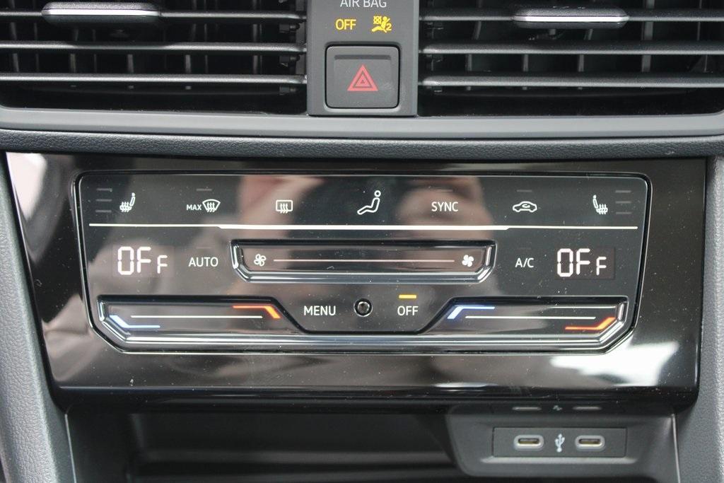 new 2025 Volkswagen Jetta car, priced at $26,342