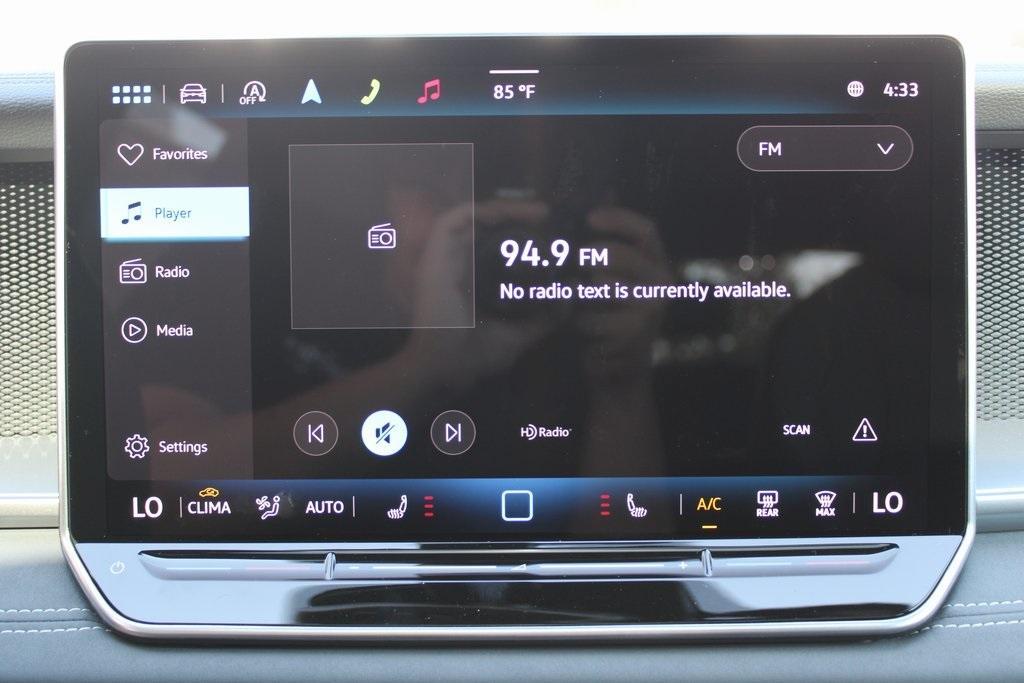 new 2025 Volkswagen Tiguan car, priced at $38,249
