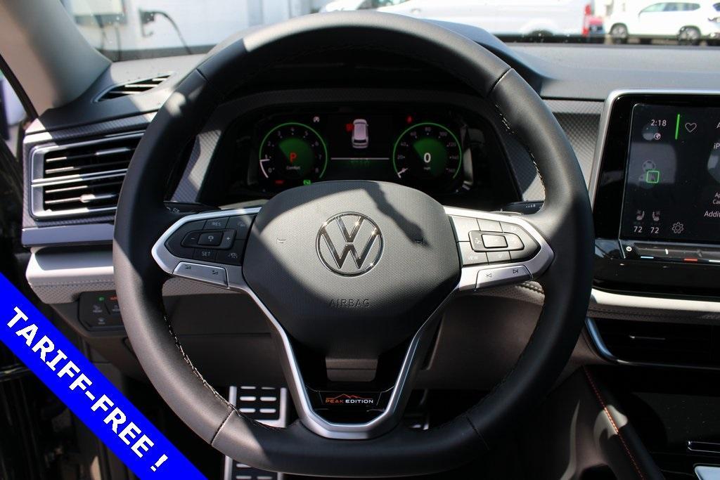 new 2025 Volkswagen Atlas car, priced at $46,077