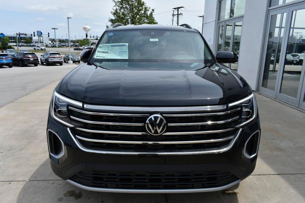 new 2024 Volkswagen Atlas car, priced at $39,490