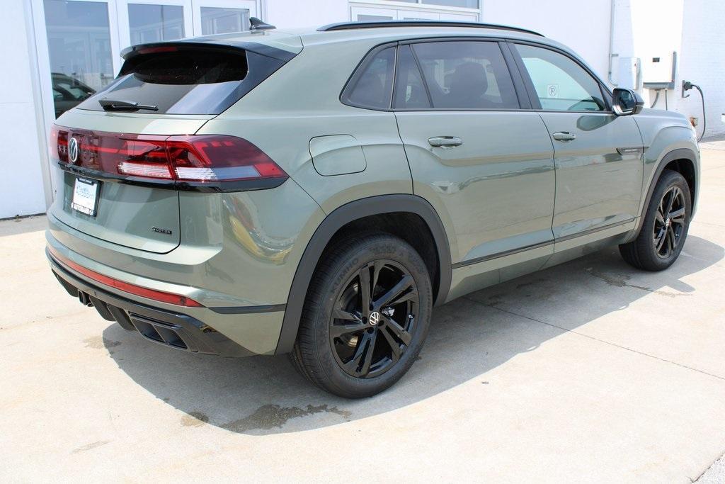 new 2025 Volkswagen Atlas Cross Sport car, priced at $48,935
