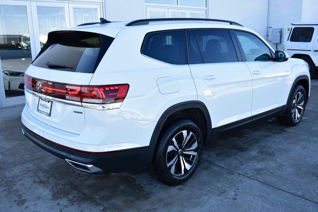 new 2025 Volkswagen Atlas car, priced at $38,711