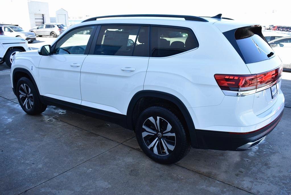 new 2025 Volkswagen Atlas car, priced at $38,711