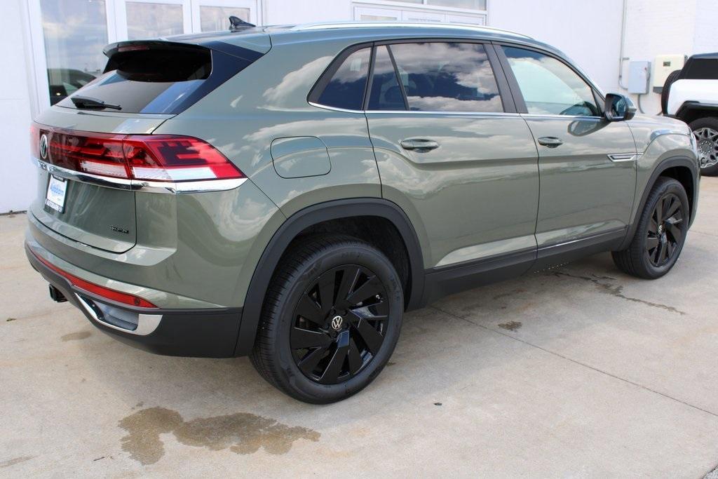 new 2025 Volkswagen Atlas Cross Sport car