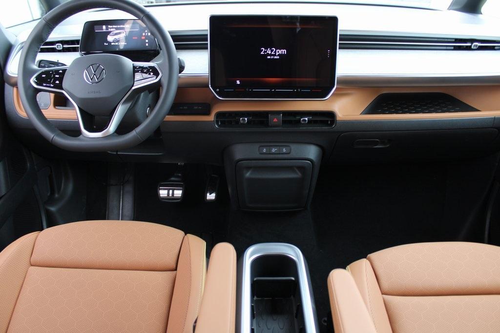 new 2025 Volkswagen ID. Buzz car, priced at $61,114