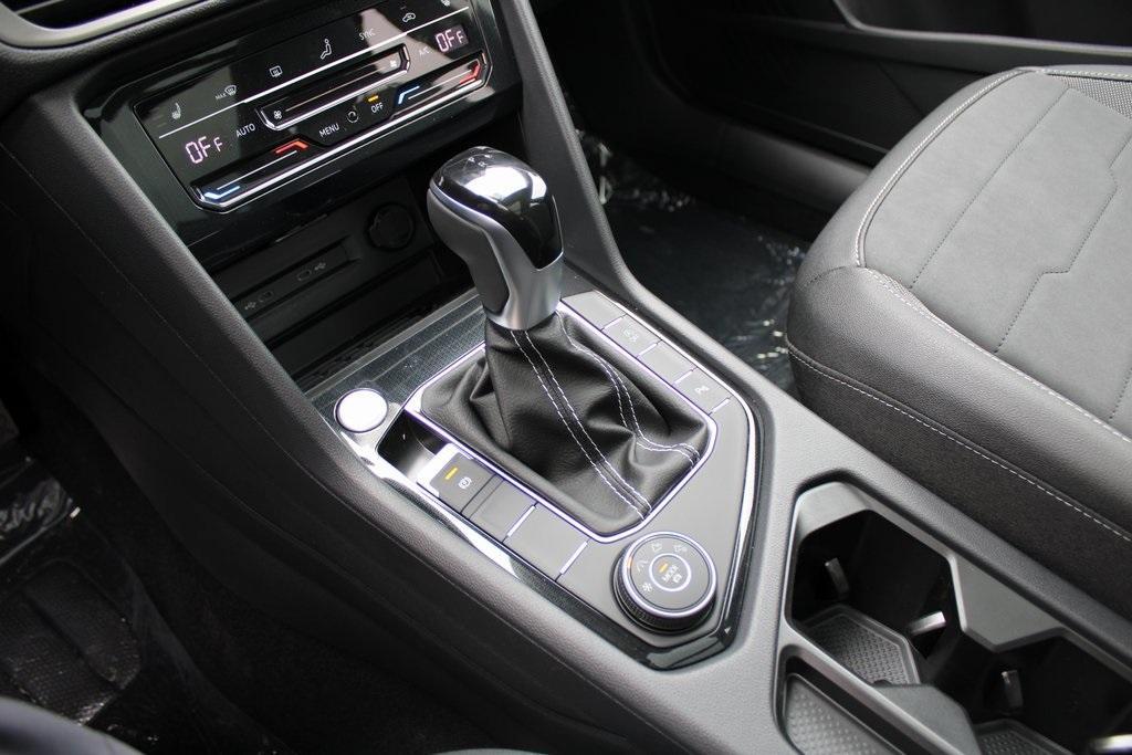 new 2025 Volkswagen Taos car, priced at $33,758