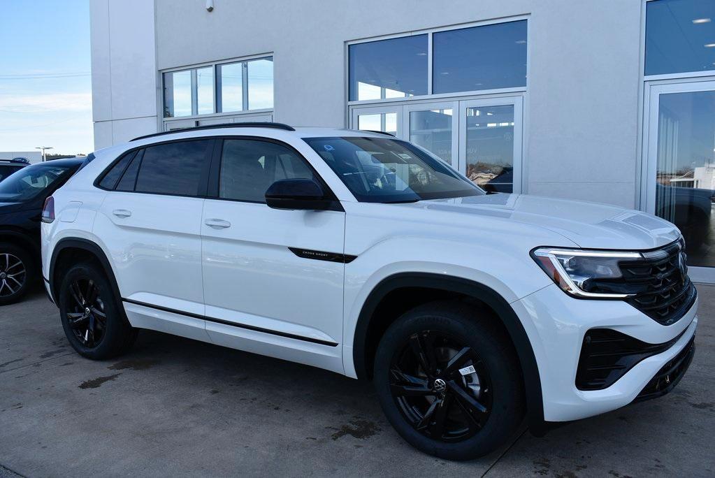 new 2025 Volkswagen Atlas Cross Sport car, priced at $49,949