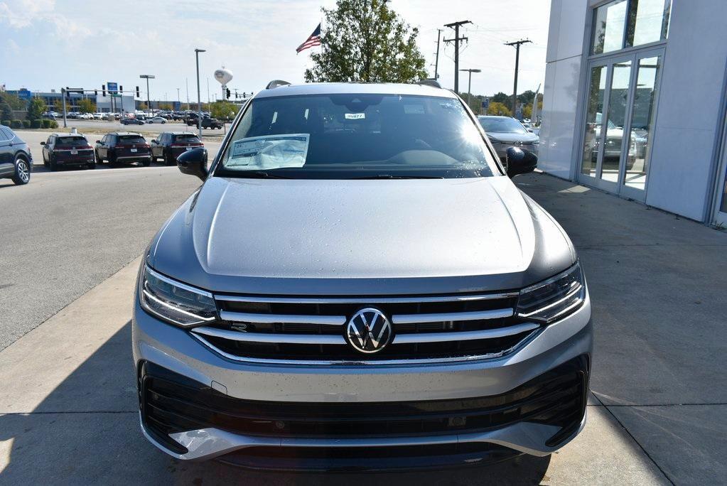 new 2024 Volkswagen Tiguan car, priced at $32,920