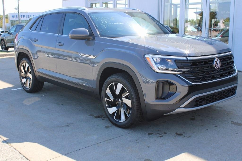 new 2026 Volkswagen Atlas Cross Sport car, priced at $46,235