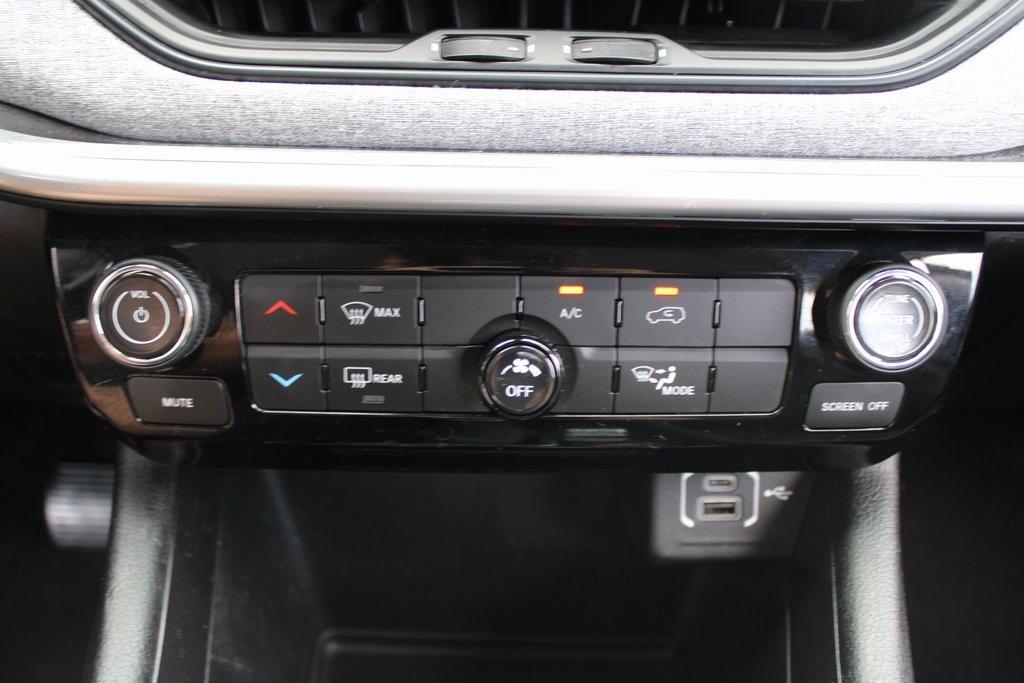 used 2022 Jeep Compass car, priced at $22,160