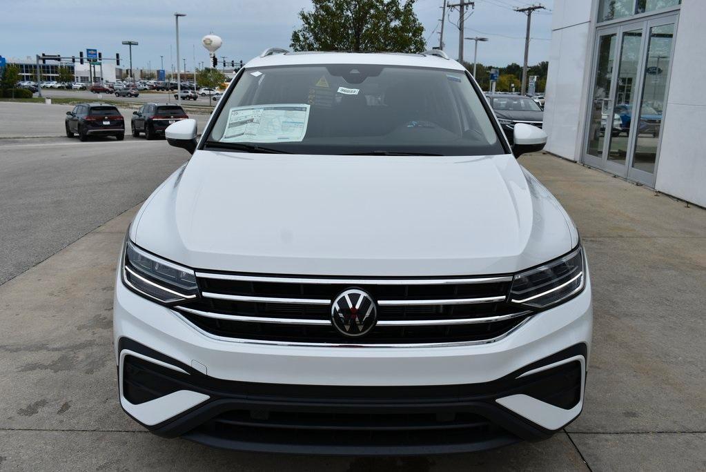 new 2024 Volkswagen Tiguan car, priced at $31,107