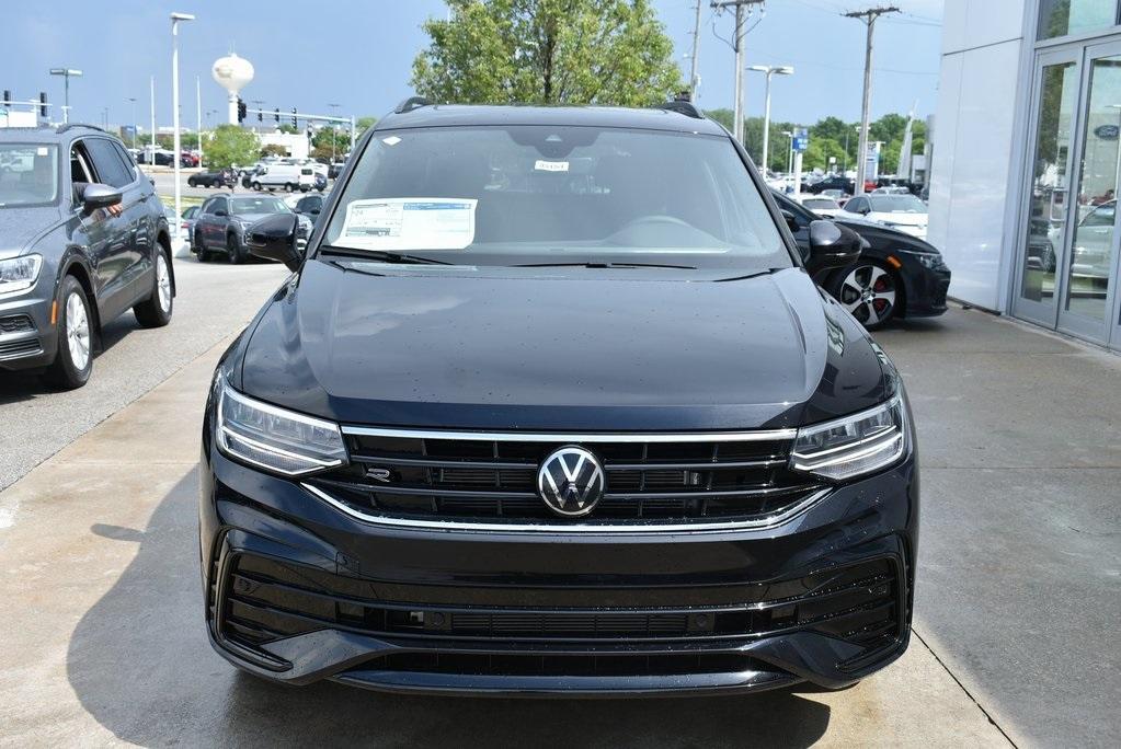new 2024 Volkswagen Tiguan car, priced at $35,440