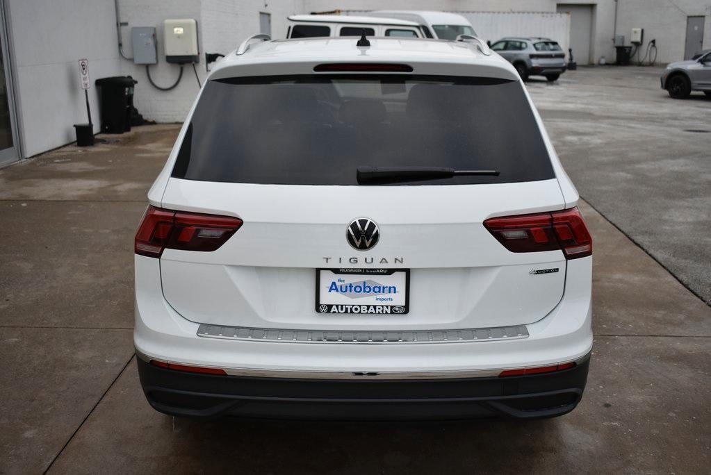 new 2024 Volkswagen Tiguan car, priced at $30,673