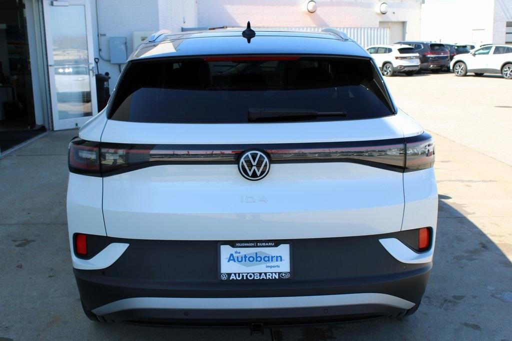 new 2025 Volkswagen ID.4 car, priced at $54,831