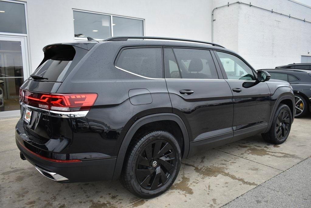 new 2025 Volkswagen Atlas car, priced at $43,148