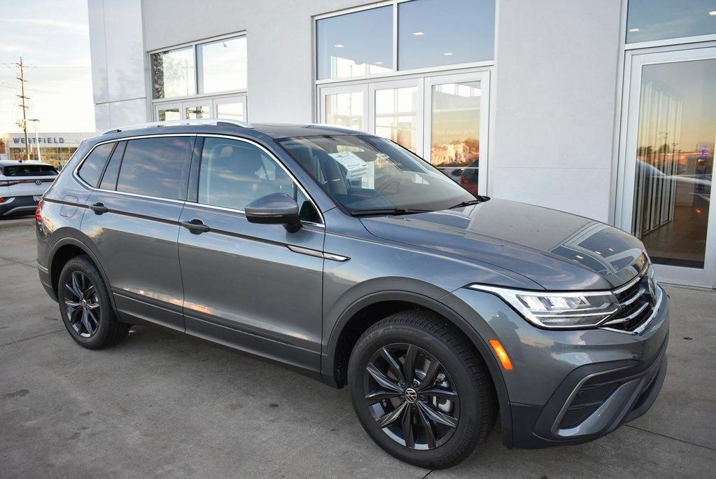 new 2024 Volkswagen Tiguan car, priced at $31,107