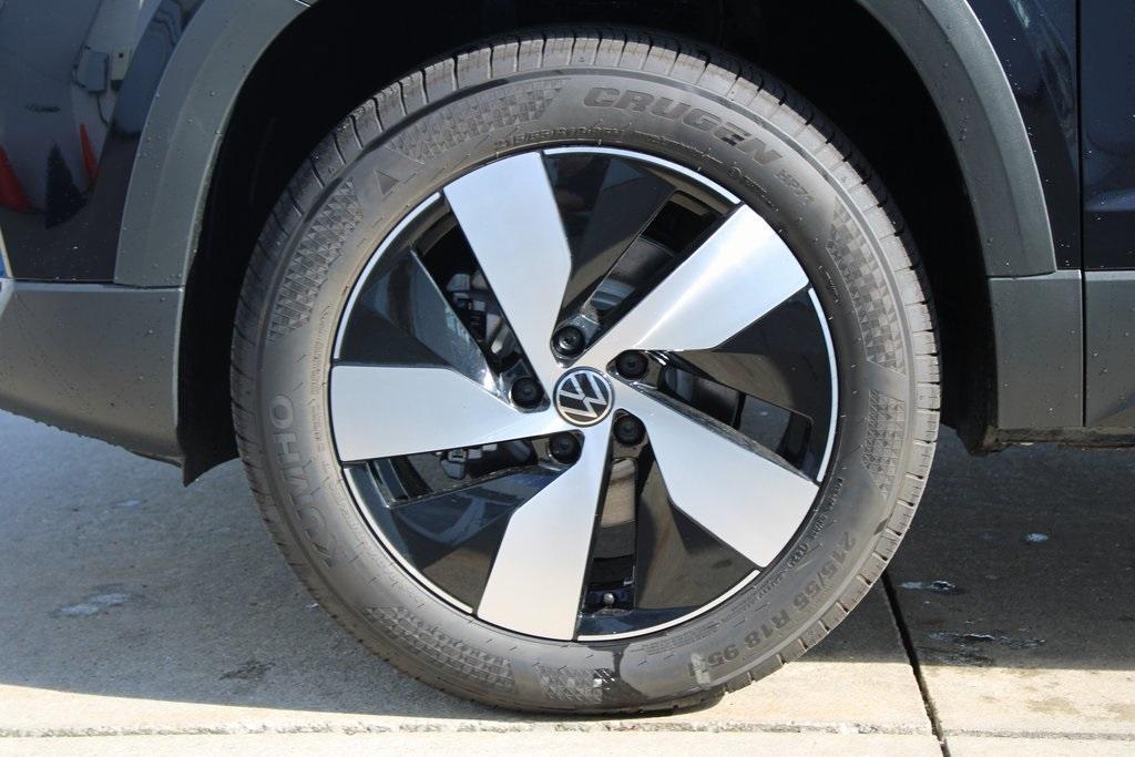 new 2025 Volkswagen Taos car, priced at $26,745